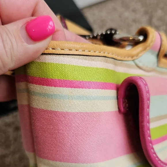 Vintage Coach Hampton Pastel Stripes Small Tote Bag #1888 Pink GUC - Picture 14 of 15
